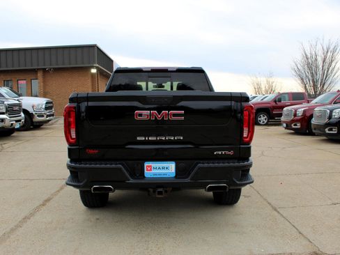 Used 2020 GMC Sierra 1500 AT4 w/ AT4 Premium Package image 7