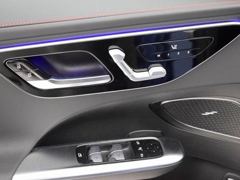 New 2026 Mercedes-Benz C 43 AMG 4MATIC Sedan image 22