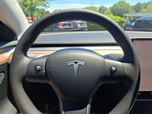 Used 2023 Tesla Model 3 Standard Range RWD image 22