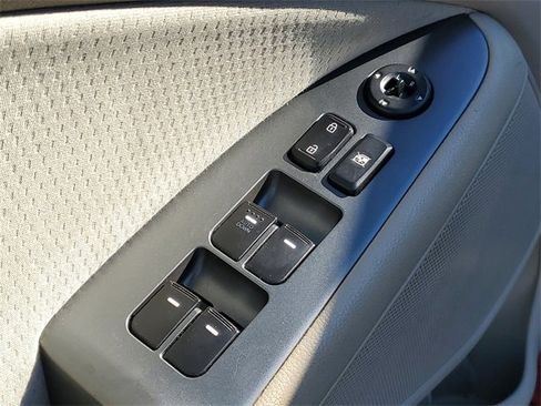 Used 2013 Kia Optima LX image 10