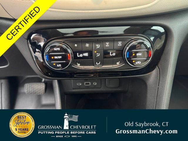 Used 2020 Buick Encore GX Essence w/ Experience Buick Package FWD image 15