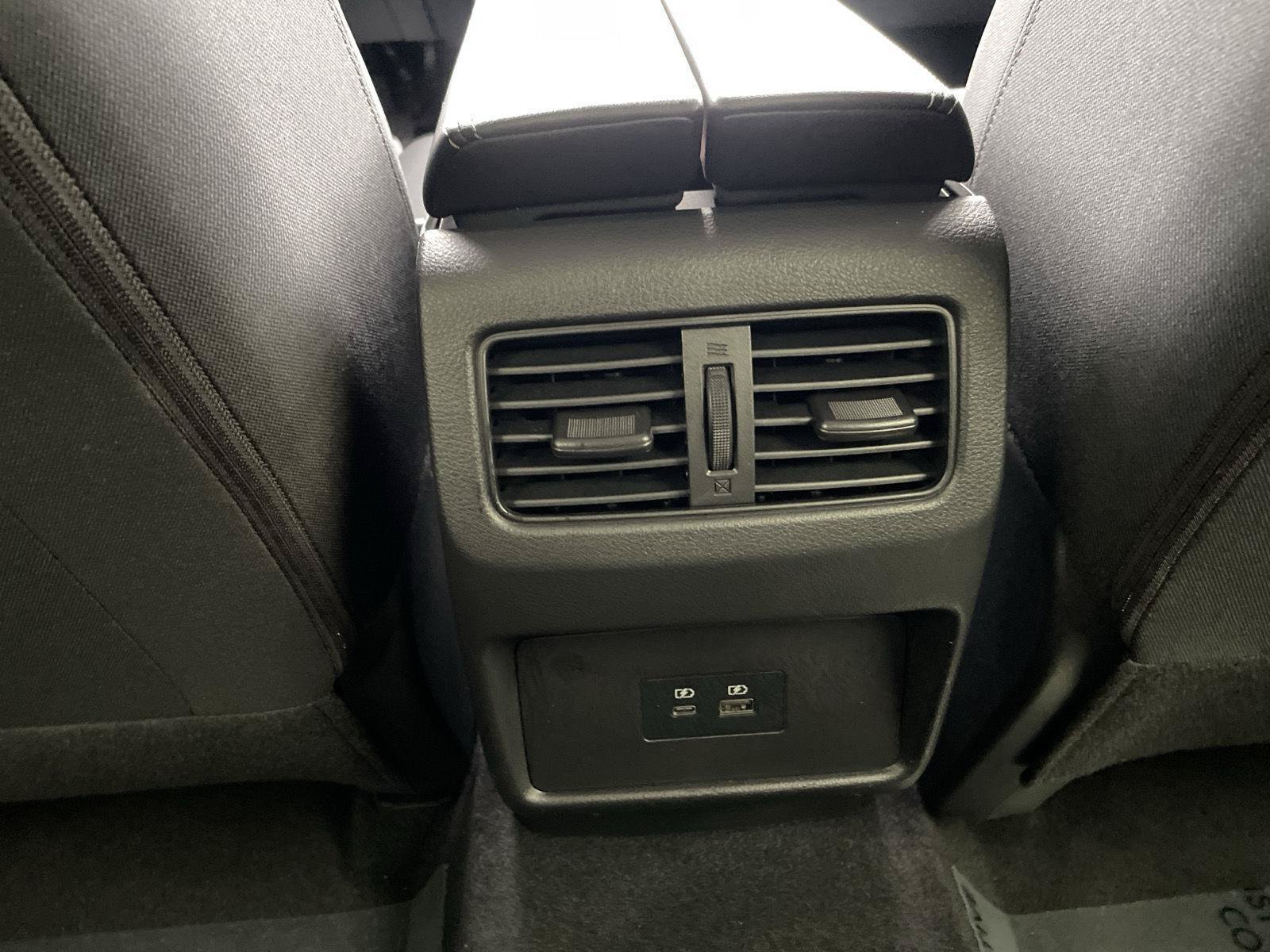 Used 2023 Nissan Rogue SV FWD image 26