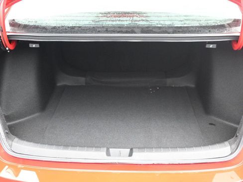 Used 2025 Honda Civic Sport image 13