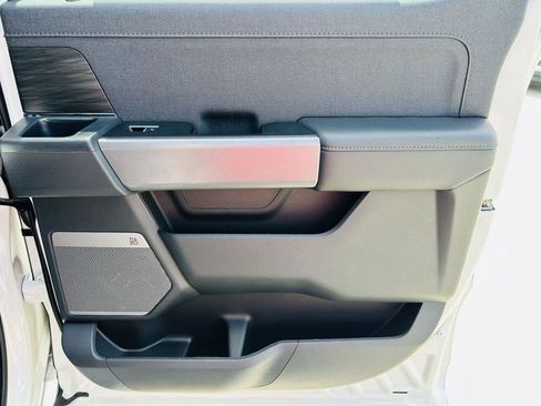 New 2025 Ford F150 Lariat w/ Equipment Group 502A High image 35