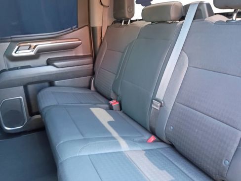 Used 2022 Chevrolet Silverado 1500 LT image 22