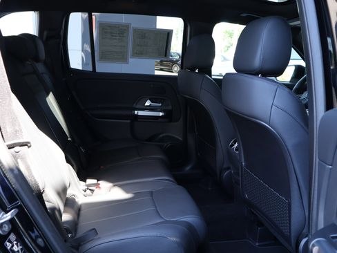 Certified 2026 Mercedes-Benz GLB 250 4MATIC image 27