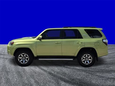 Used 2023 Toyota 4Runner TRD Off-Road Premium w/ Moonroof Package AWD/4WD image 7
