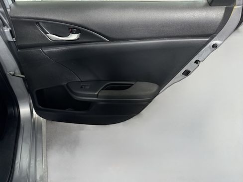 Used 2019 Honda Civic EX image 28