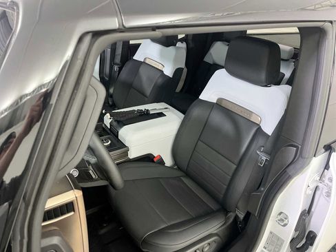 Used 2022 GMC Hummer EV Edition 1 w/ LPO, Illumination Package image 13