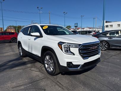 Certified 2022 GMC Terrain SLT w/ Infotainment Package II