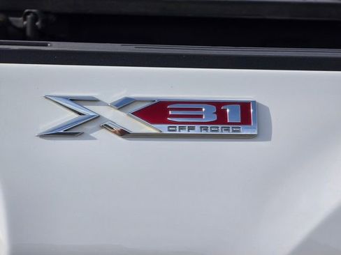 Used 2020 GMC Sierra 2500 4x4 Crew Cab w/ Gooseneck/5TH Wheel Package image 7