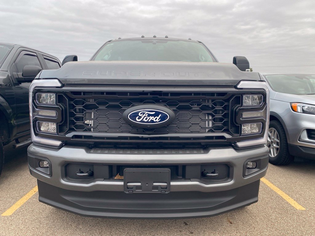 New 2027 Ford F350 Lariat w/ Black Appearance Package AWD/4WD image 20