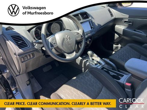 Used 2025 Mitsubishi Outlander Sport AWD image 8