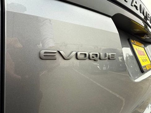 Used 2024 Land Rover Range Rover Evoque S AWD/4WD image 15