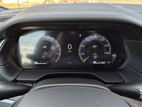 New 2025 Jeep Grand Cherokee Limited image 23