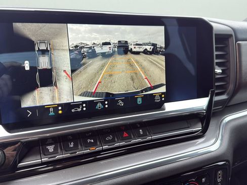 Used 2024 Chevrolet Silverado 3500 High Country w/ Technology Package image 19