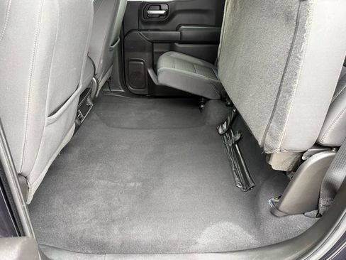 Used 2022 Chevrolet Silverado 1500 Custom image 31