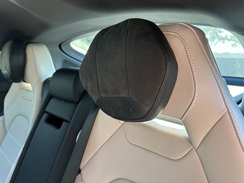 Used 2026 Porsche Panamera image 37