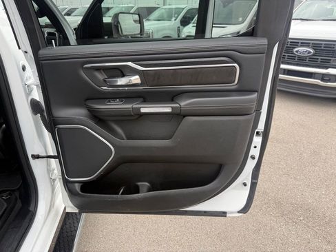 Used 2023 RAM 1500 Laramie image 14