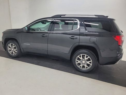 Used 2020 GMC Acadia SLT w/ LPO, Floor Liner Package FWD image 3