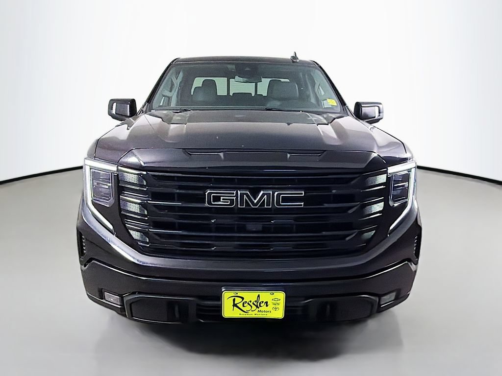 Used 2023 GMC Sierra 1500 Elevation w/ Elevation Premium Package AWD/4WD image 2