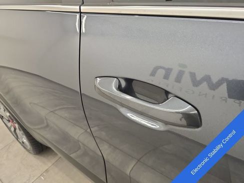 Used 2021 Kia Seltos S AWD/4WD image 8