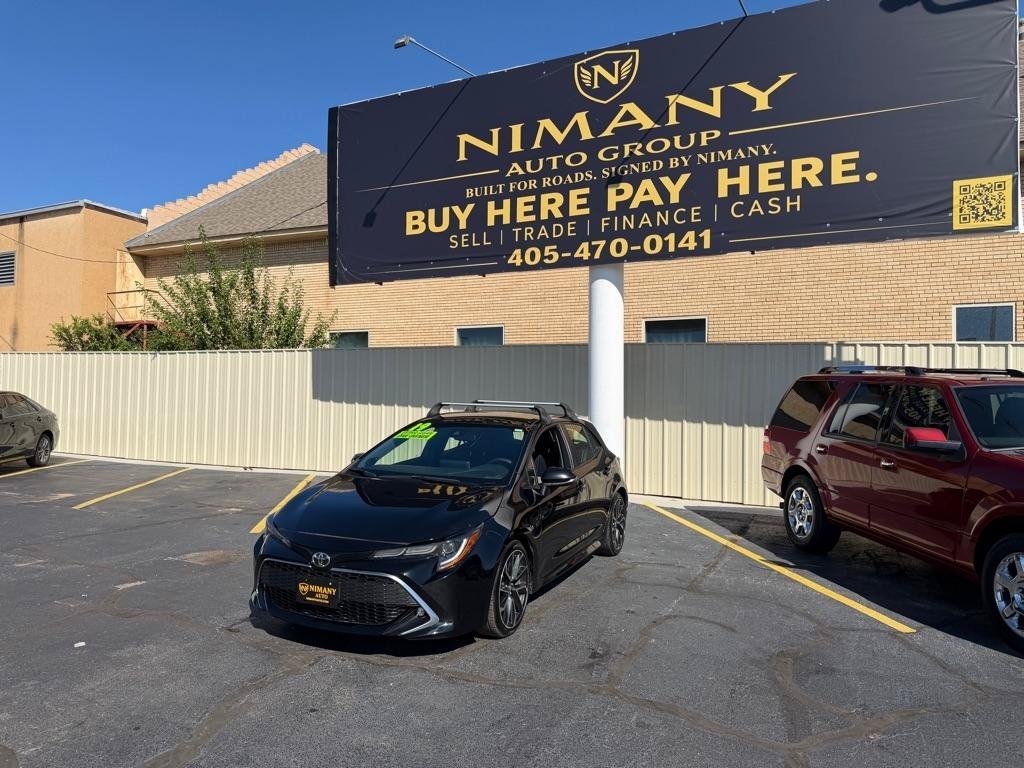 Used 2019 Toyota Corolla XSE FWD image 3