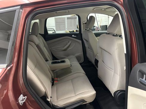 Used 2018 Ford Escape SE image 27