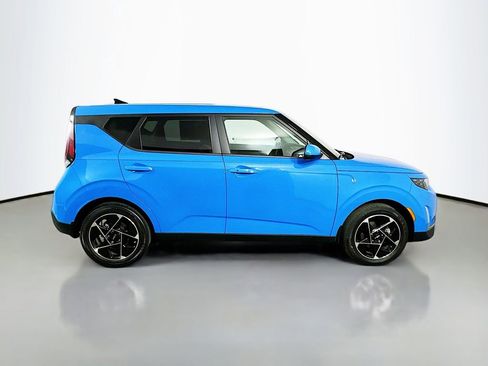 Used 2025 Kia Soul EX image 7