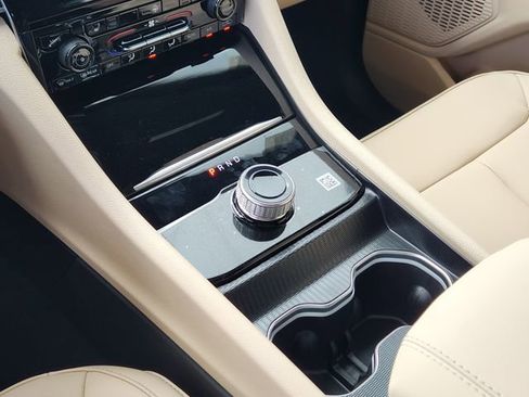 New 2025 Jeep Grand Cherokee L Limited w/ Black Appearance Package image 16