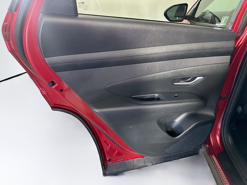 Used 2025 Hyundai Tucson SEL AWD/4WD image 26