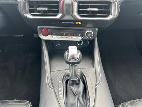 Used 2025 Ford Mustang Premium image 15