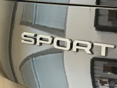 Used 2025 Land Rover Range Rover Sport Autobiography image 47