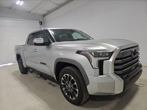 Used 2026 Toyota Tundra Limited AWD/4WD image 2