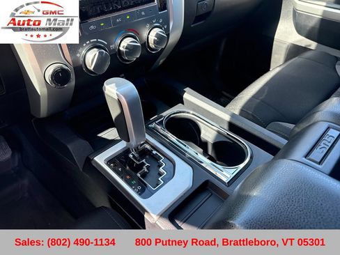 Used 2016 Toyota Tundra SR5 w/ SR5 Upgrade Package AWD/4WD image 19