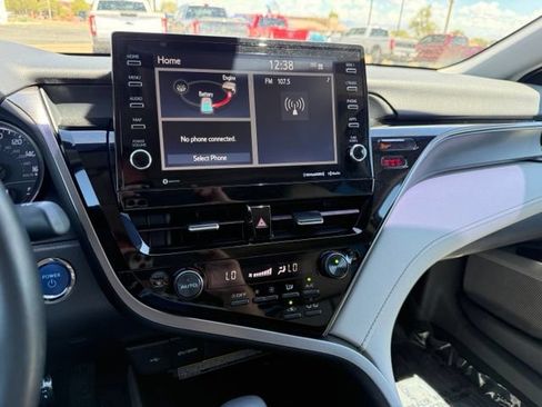 Used 2021 Toyota Camry SE w/ Audio Upgrade Package FWD image 22