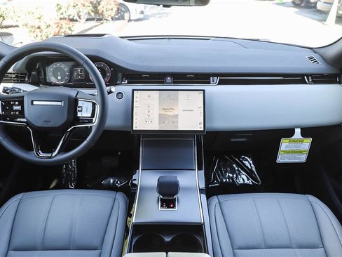 New 2026 Land Rover Range Rover Evoque S image 12