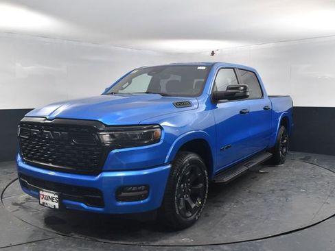 New 2026 RAM 1500 4x4 Crew Cab image 4