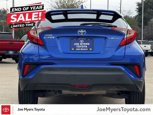 Used 2022 Toyota C-HR Limited image 9