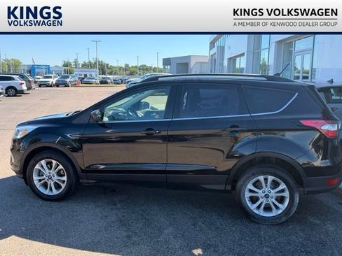 Used 2018 Ford Escape SEL AWD/4WD image 2