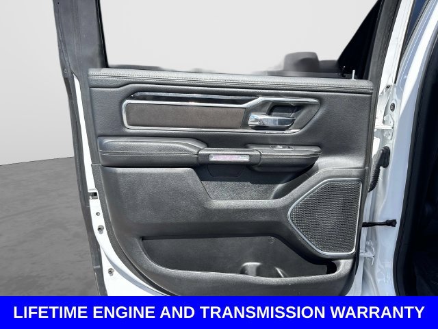 Used 2022 RAM 1500 Laramie w/ Sport Appearance Package AWD/4WD image 13