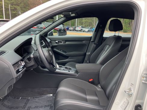 Used 2025 Honda Civic Sport image 16