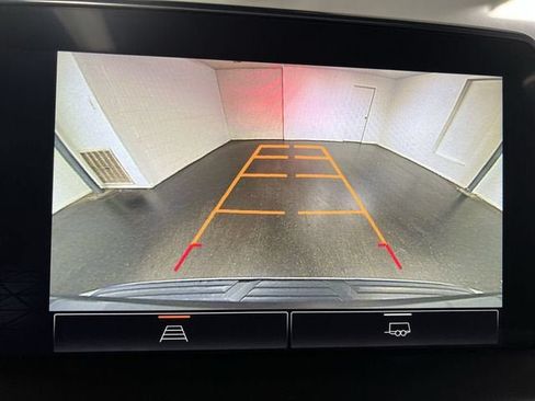 Certified 2023 GMC Yukon XL AT4 AWD/4WD image 15