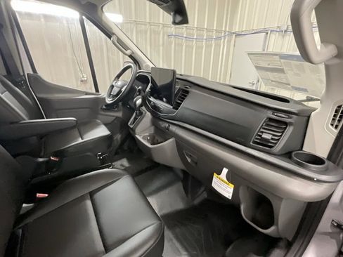 New 2026 Ford Transit 250 148 Medium Roof image 12