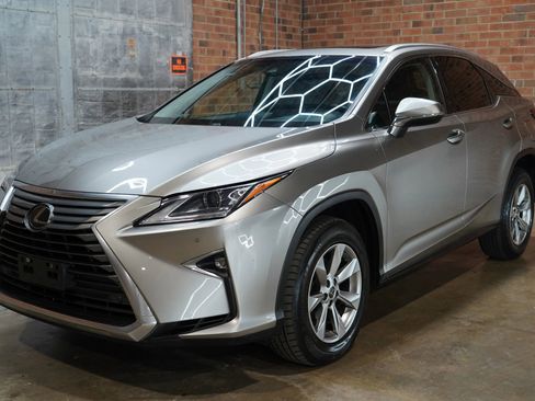 Used 2019 Lexus RX 350 F Sport image 9