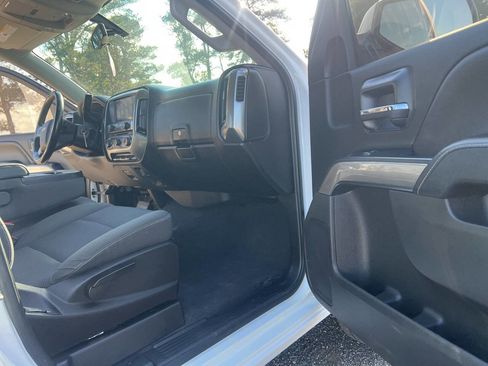 Used 2018 Chevrolet Silverado 1500 LT w/ Texas Edition image 25