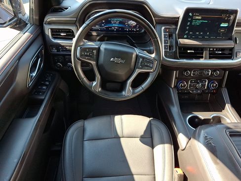 Certified 2023 Chevrolet Suburban RST AWD/4WD image 13