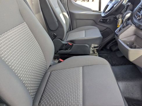 New 2025 Ford Transit 250 148 Medium Roof image 41