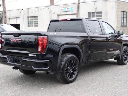 Used 2024 GMC Sierra 1500 Elevation AWD/4WD image 5