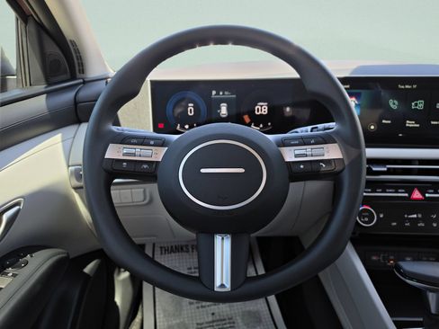 New 2026 Hyundai Tucson SEL FWD image 19